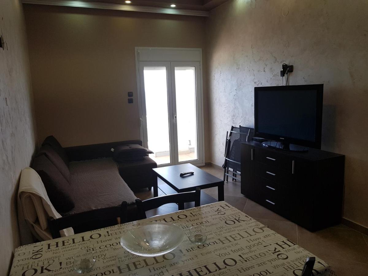 Luxury Apartment On The First Line ! Nea Kallikrateia Extérieur photo